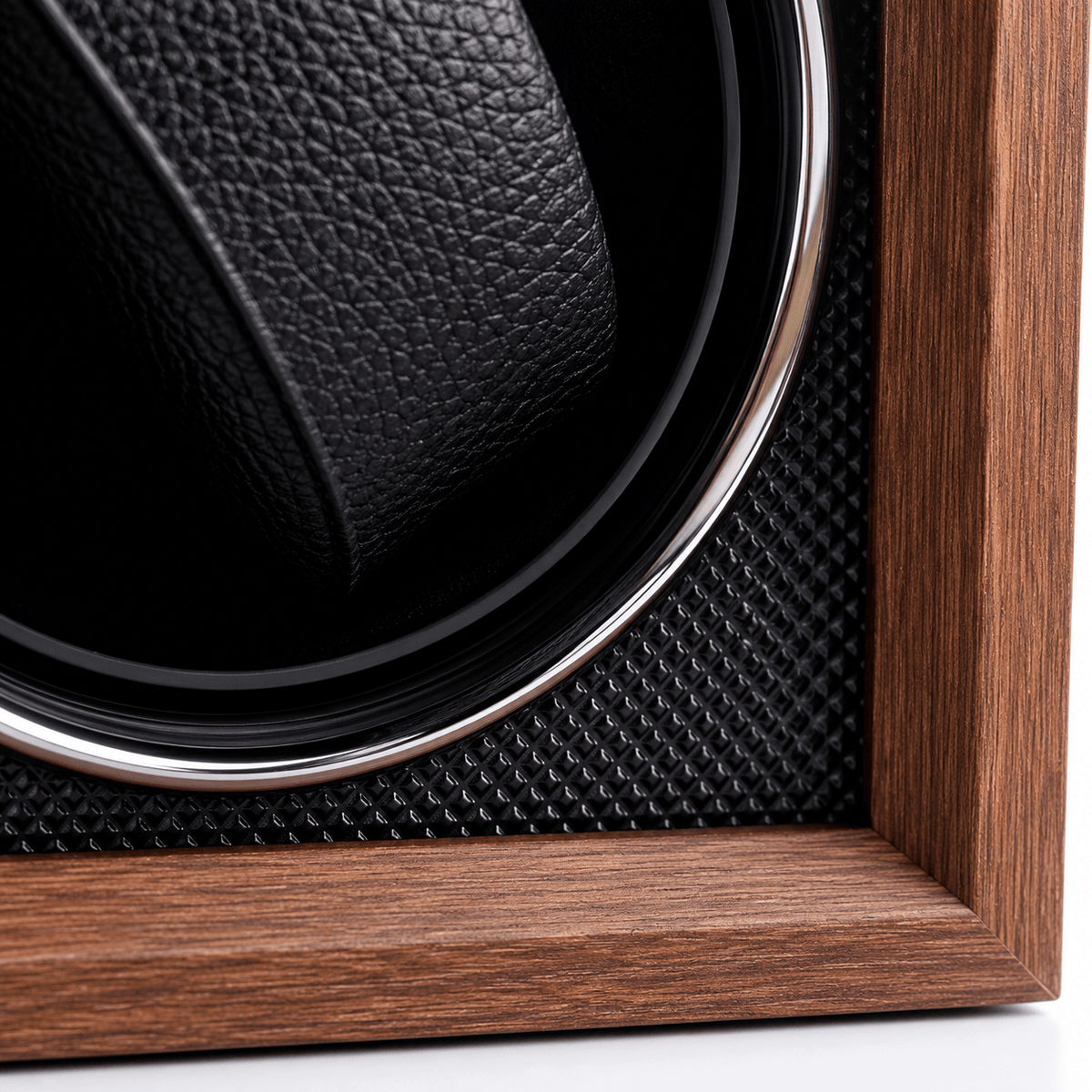 The Time Foundry 1 Slot Watch Winder for Automatic Watches, Wood Grain, USB Powered