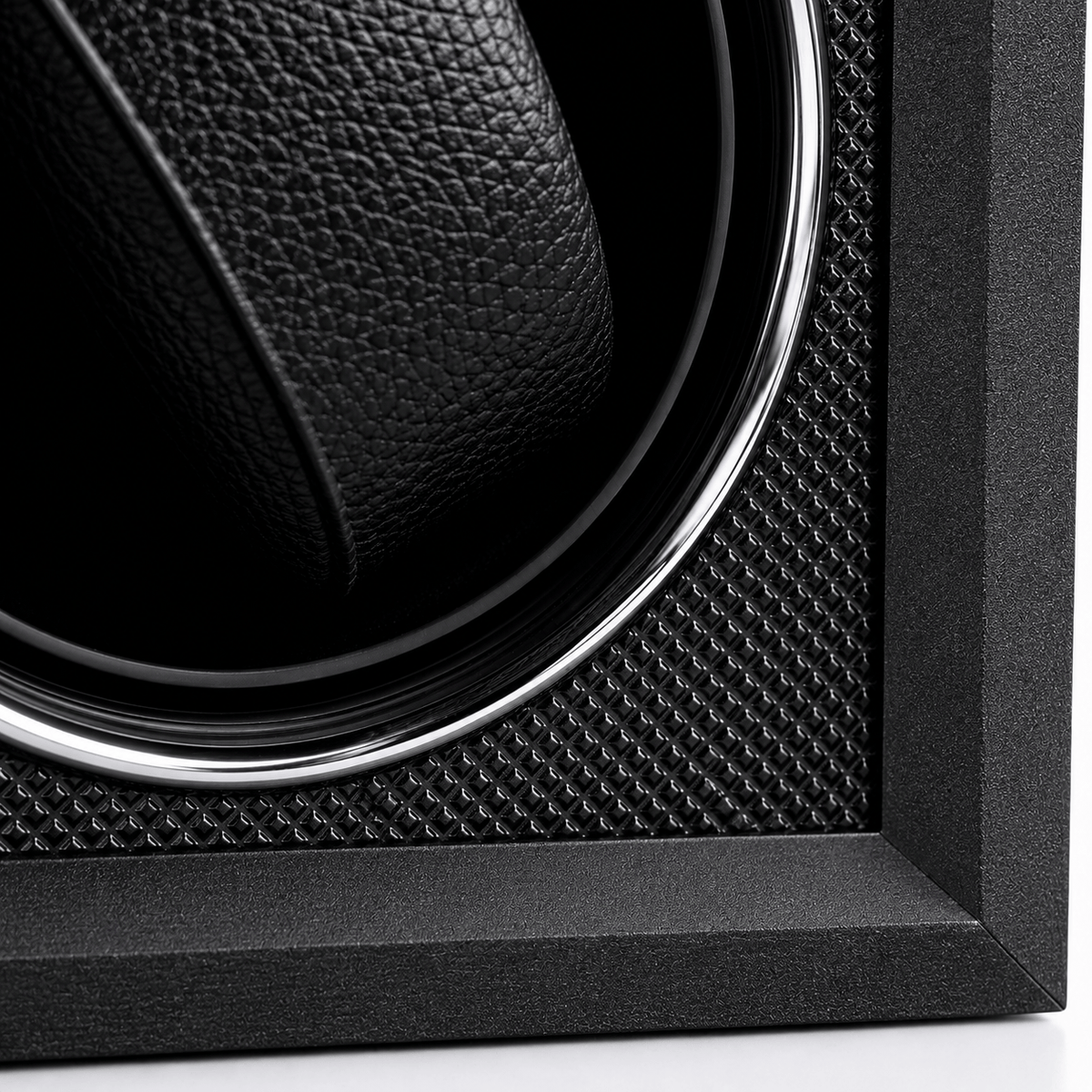 The Time Foundry 1 Slot Watch Winder for Automatic Watches, Wood Grain, USB Powered